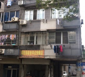 乐山九江快餐伴游雇用信息(九江东方银座娱乐会所雇用)