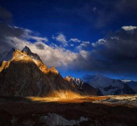 乐山伴游中国最好的风景已经在路上(旅游一路上的风景)