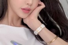 乐山全国在线兼职女伴游联系人(富婆中介2717281818)