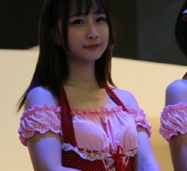 乐山上海私人伴游 上海商务女，女听枫预约伴游