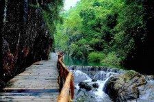 乐山周边旅游(周边旅游景区哪里好玩)