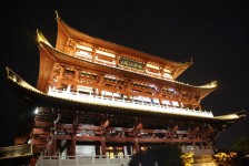 乐山长沙旅游攻略(长沙旅游攻略景点必去长沙美食街)