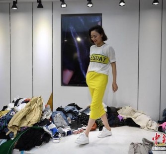 乐山兼职模特试衣服(兼职做试衣模特好吗)