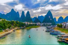 乐山跟团游(跟团游需要注意哪些问题)
