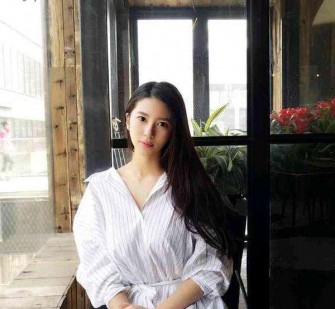 乐山女友兼职模特的小说(女友兼职模特的小说保举)