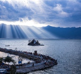 乐山洱海旅游攻略(成都到洱海旅游攻略)