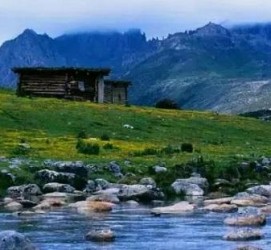 乐山旅游好去处(夏季避暑旅游好去处)
