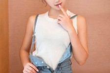 乐山包含上海兼职女伴游模特预约小薇微信的词条