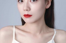 乐山兼职模特要打点模卡吗(兼职做模特要交钱拍模卡)