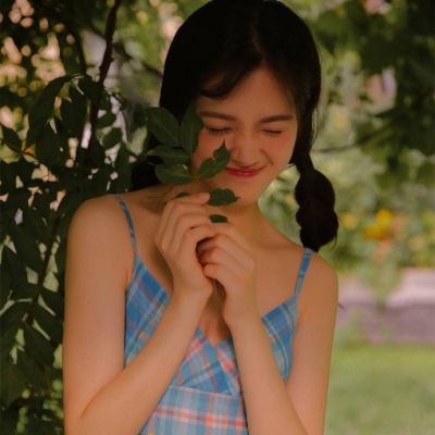 乐山伴游女生柳如烟的资料
