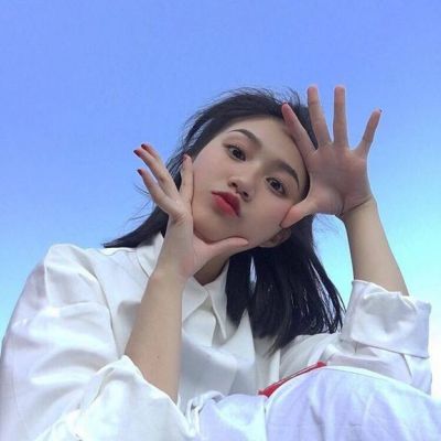 乐山伴游女生赵晴雅的资料