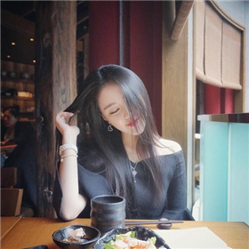乐山伴游女生赵悠然的资料
