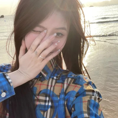 乐山伴游女生古悦的资料