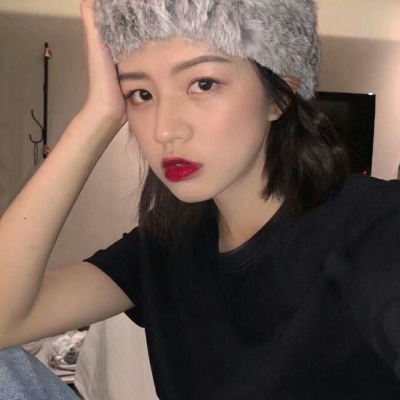 乐山伴游女生陈思瑶的资料