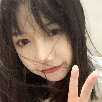 乐山伴游女生刘雨薇的资料