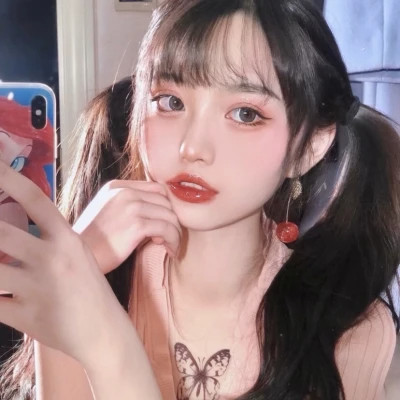 乐山伴游女生海棠依旧的资料