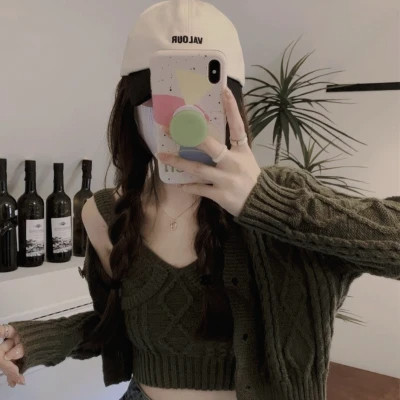 乐山伴游女生海浪轻语者的资料