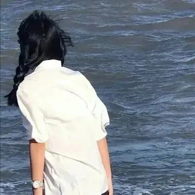 乐山伴游女生曾临摹的资料