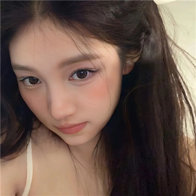 乐山伴游女生张末薇的资料
