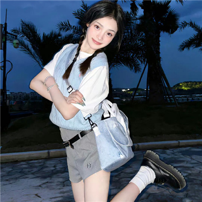 乐山伴游女生林严可的资料