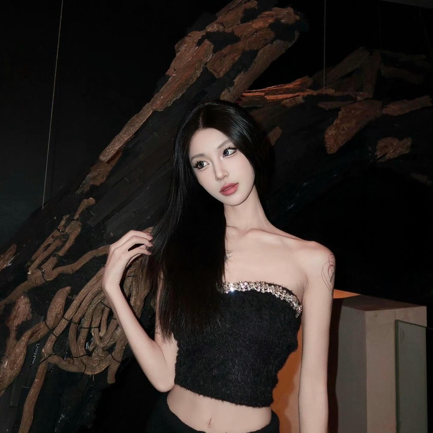 乐山伴游女生顾晚晴的资料