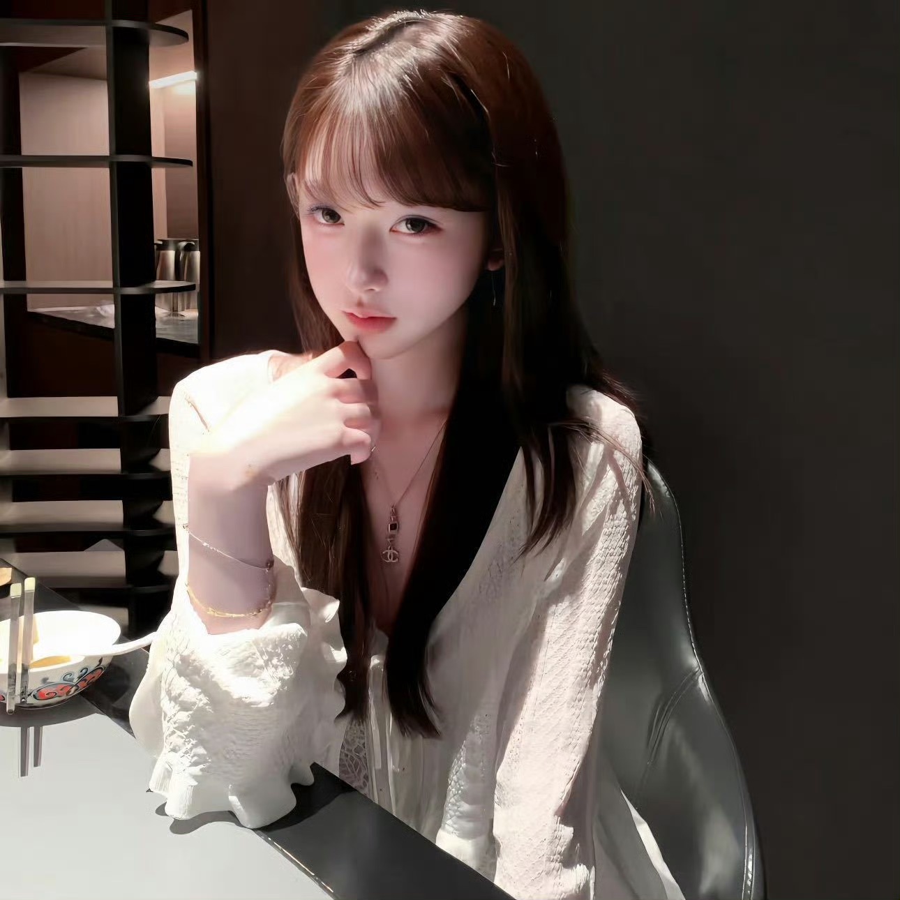 乐山伴游女生苏菲亚的资料