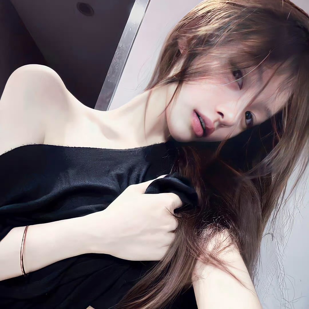乐山伴游女生许梦瑶的资料