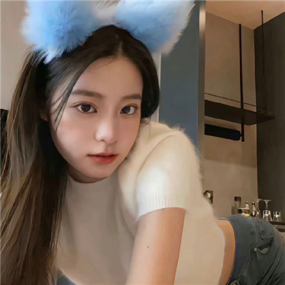 乐山伴游女生苦霞辉