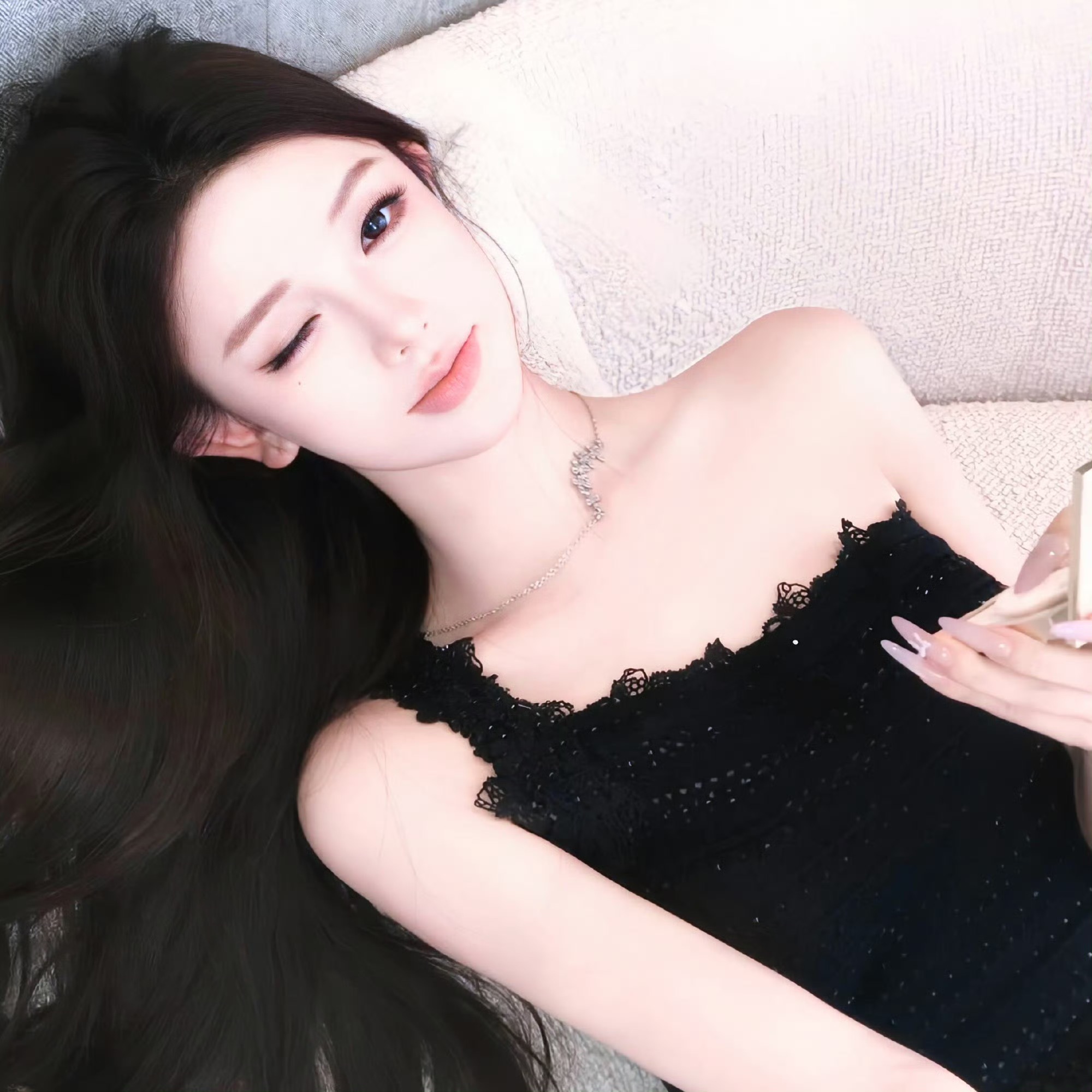 乐山伴游女生 | 林雪的资料