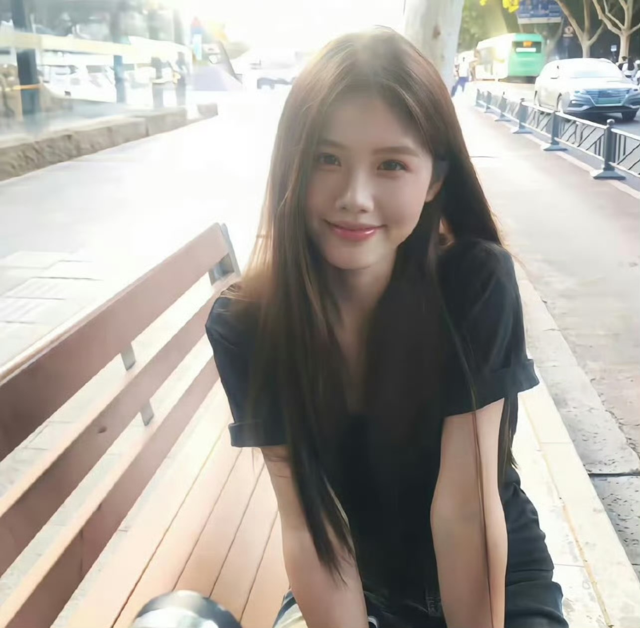 乐山伴游女生 | 姜莱的资料