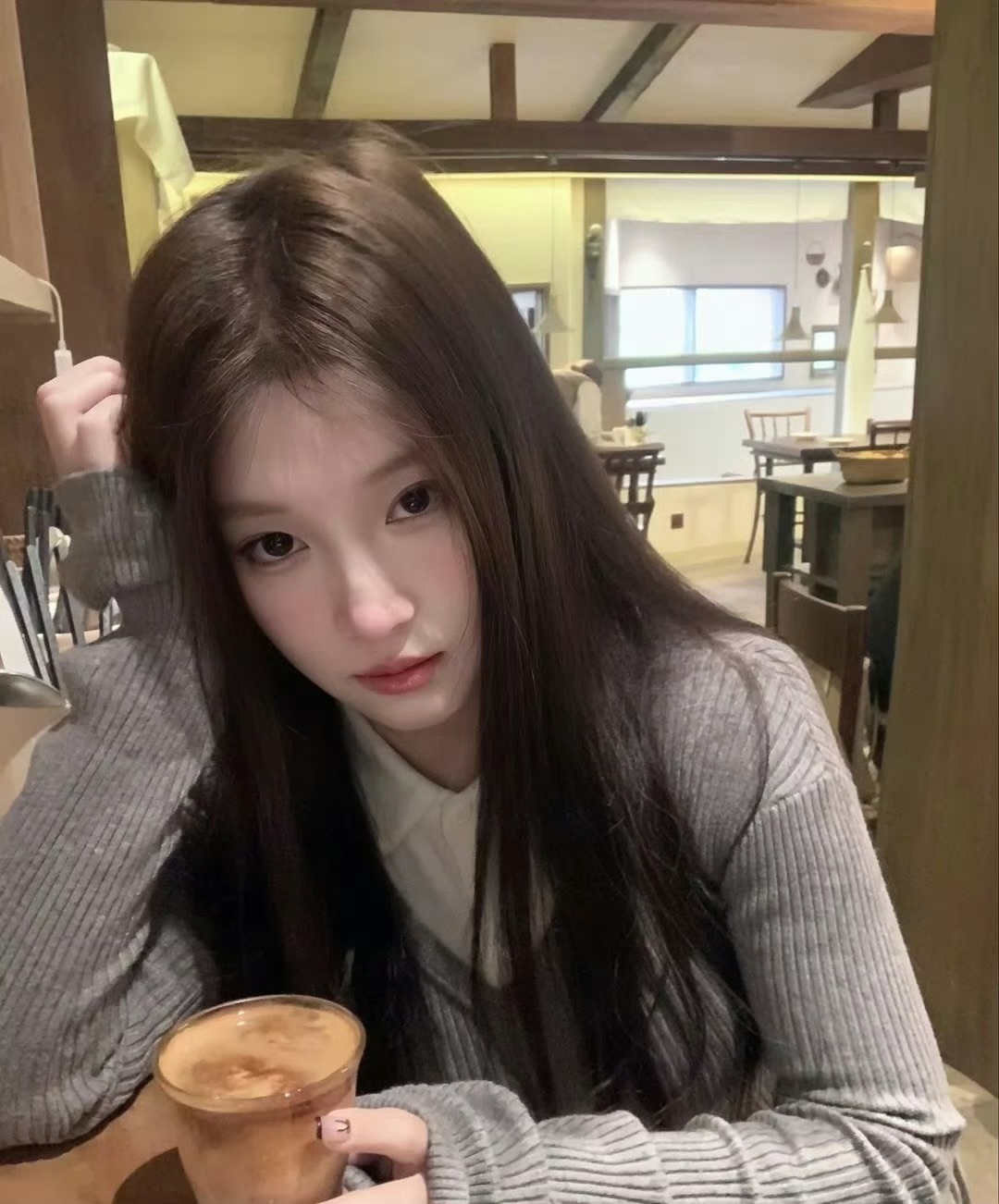 乐山伴游女生 | 柚子🍐的资料