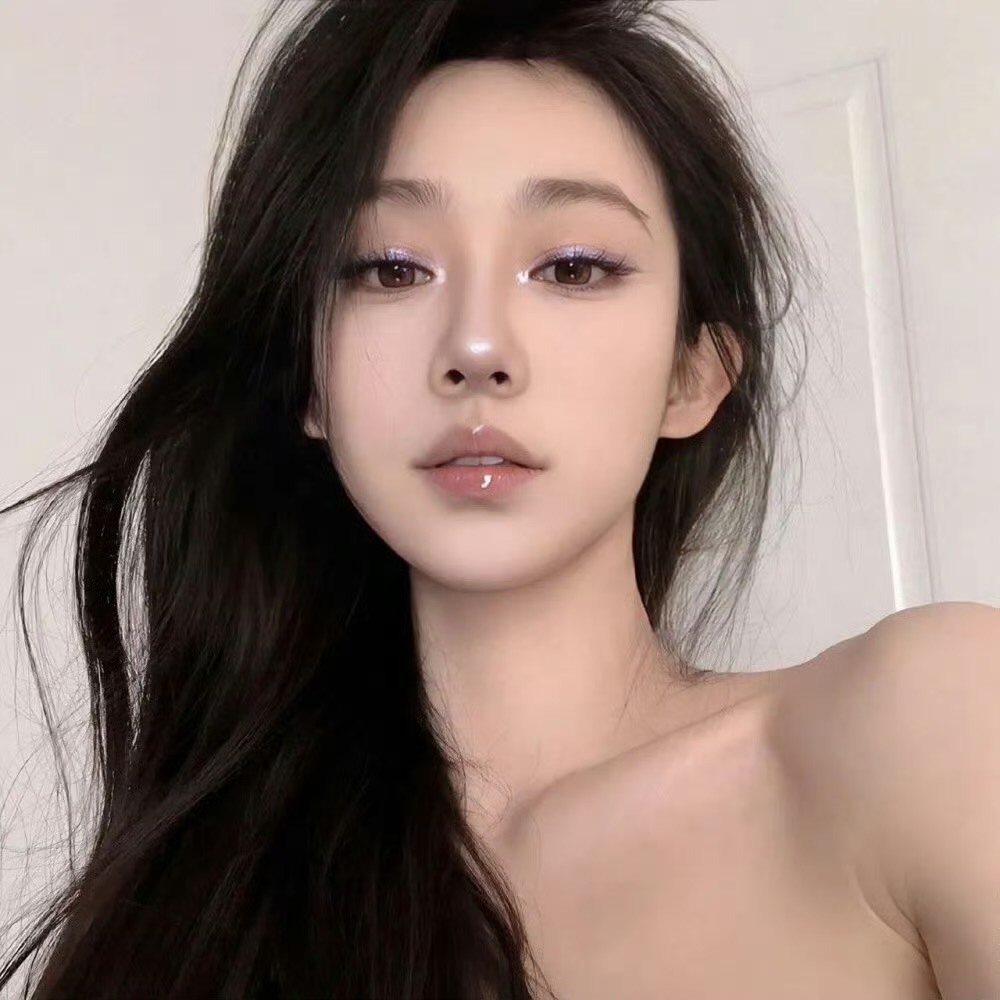 乐山伴游女生 | 雅诗琳的资料